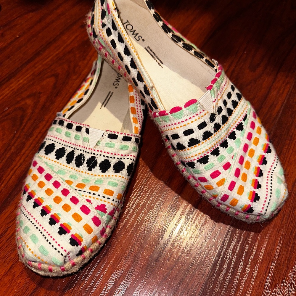 TOMS Women's Colorful Patterned Espadrilles
